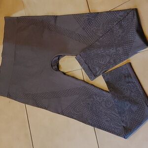 Motherhood Maternity Leggings